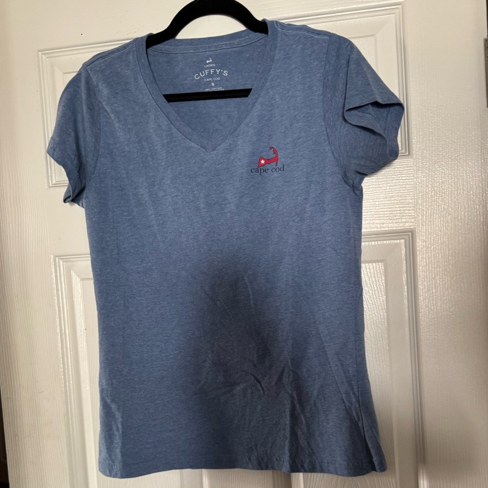 Cape Cod V-Neck Women's Top